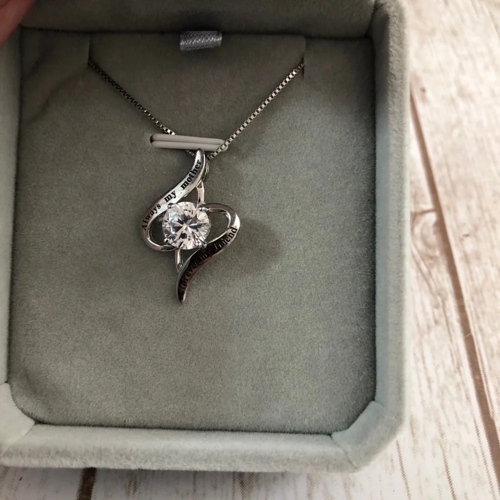 925 Sterling Silver Italy Heart Cubic Zirconia Mother Pendant Chain Necklace